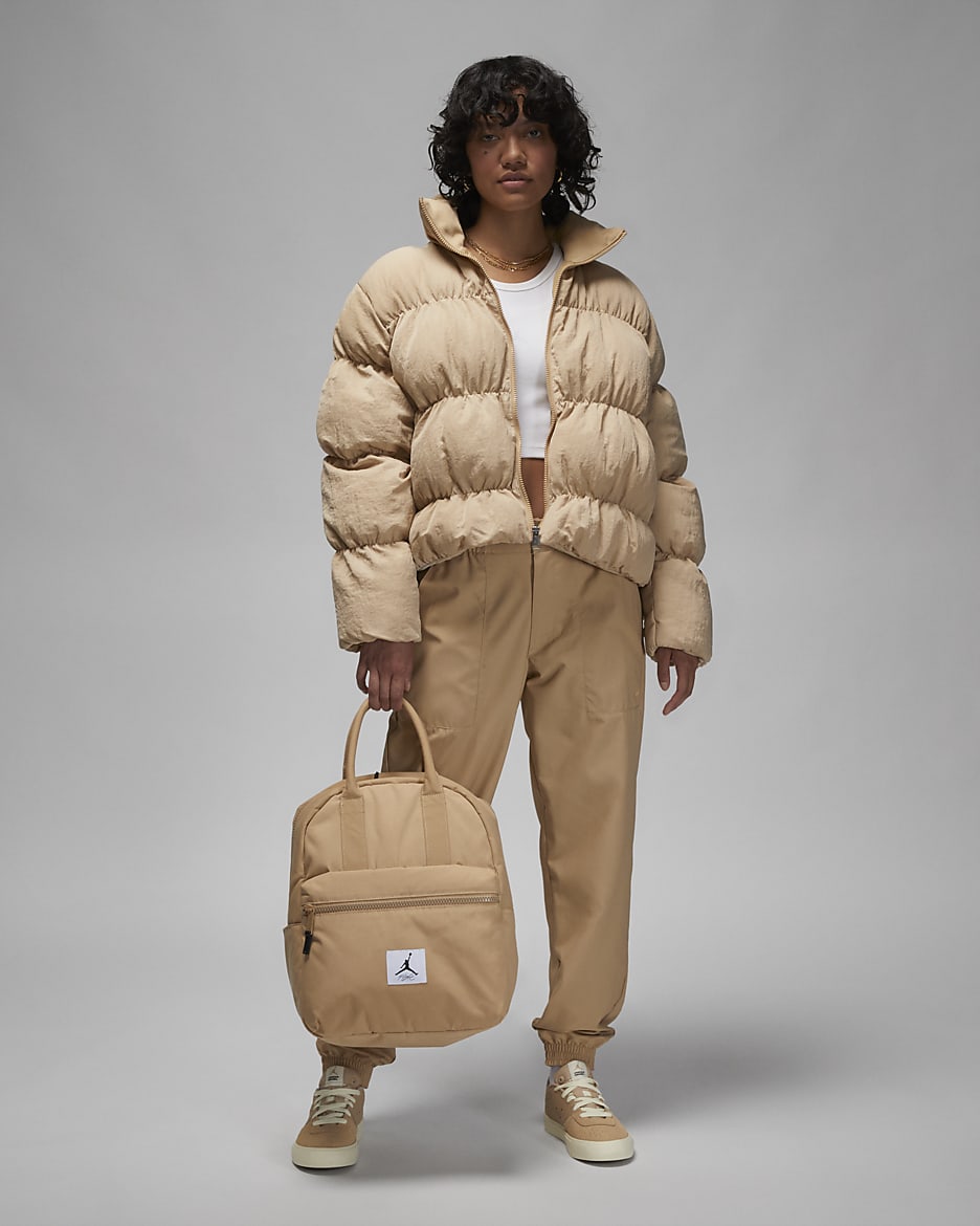 Jordan Women s Puffer Jacket. Nike CA